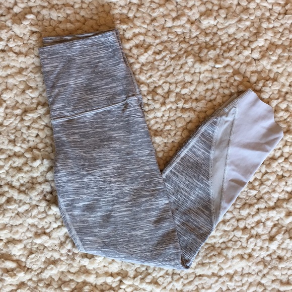 LuluLemon | Wunder Under Crop II (Special Edition) - Picture 4 of 6